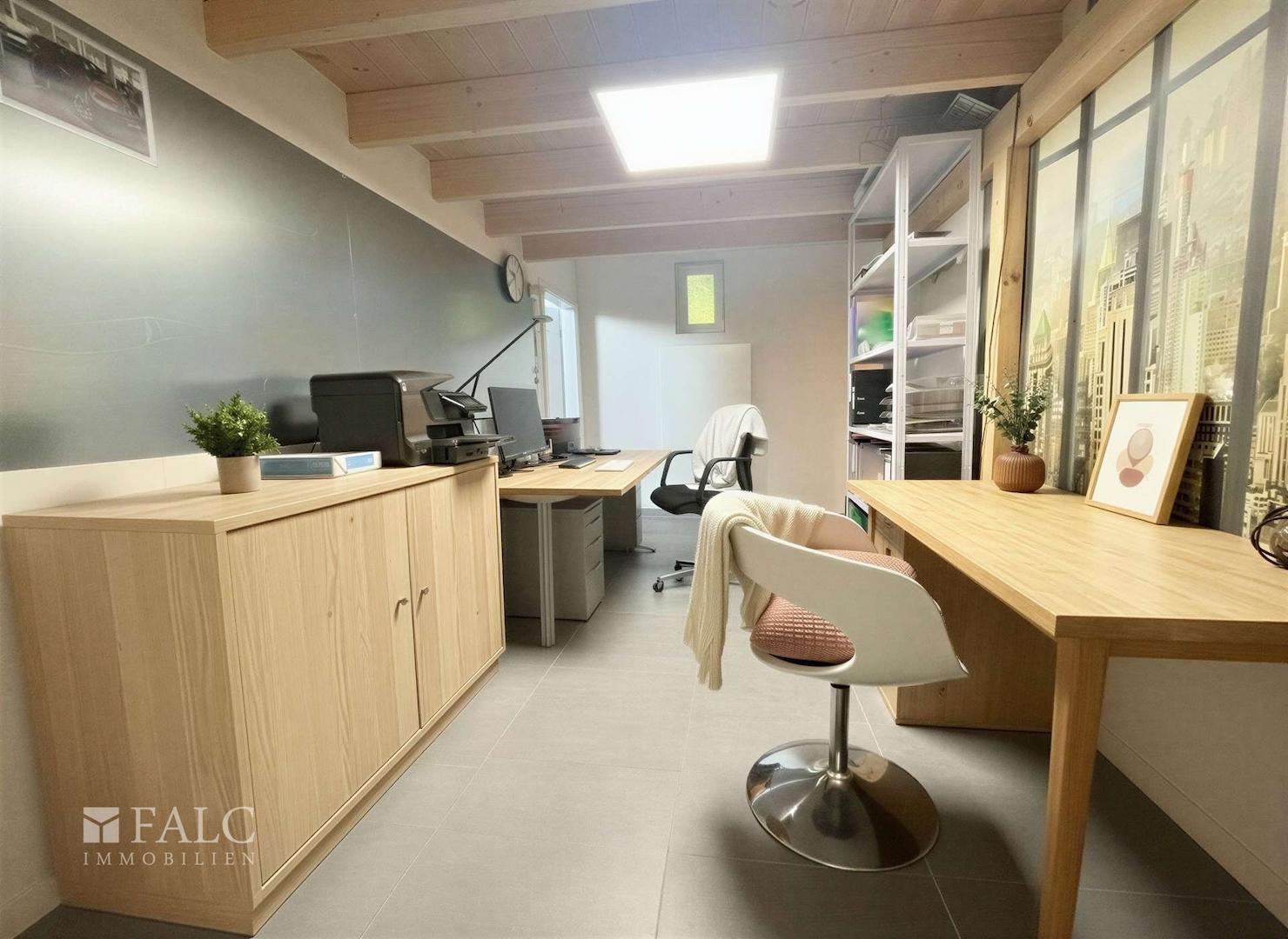 Büro - (KI generiert)