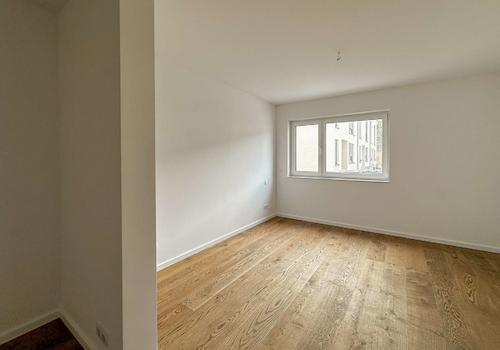 Schlafzimmer mit Ankleide