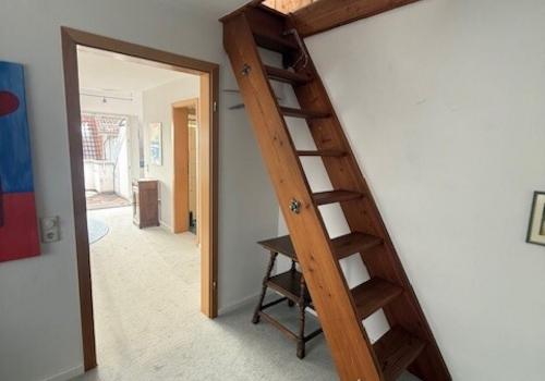 Treppe zum Dachstudio