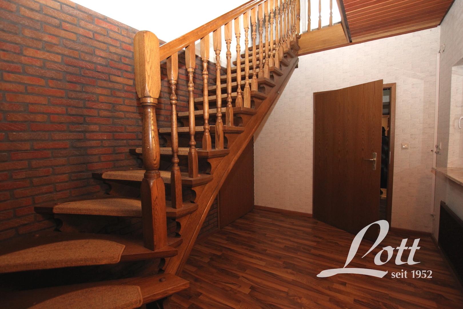Treppenaufgang ins Dachgeschoss