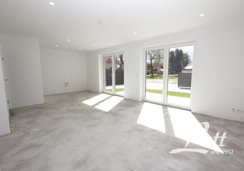 Wohn-, Ess- und Kochbereich