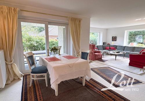 Wohn- und Essbereich