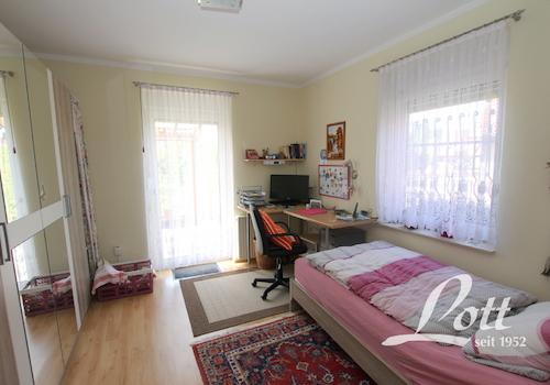 Schlafzimmer im Erdgeschoss