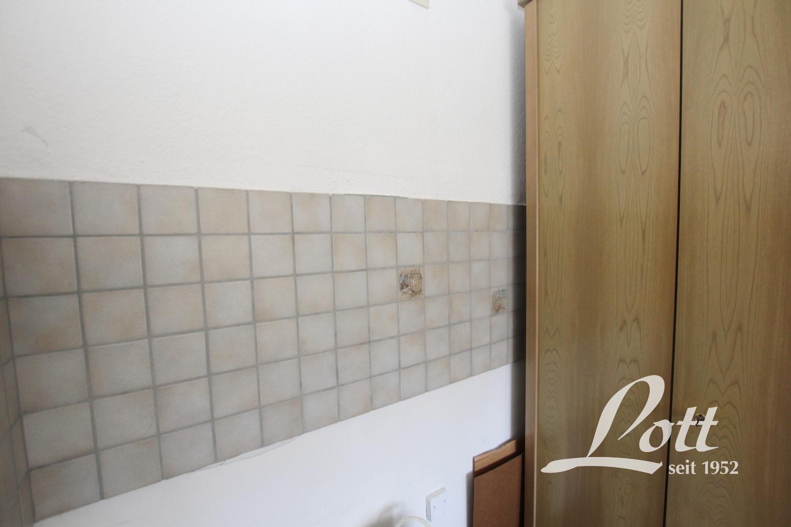 Fliesenspiegel im "Küchenraum"