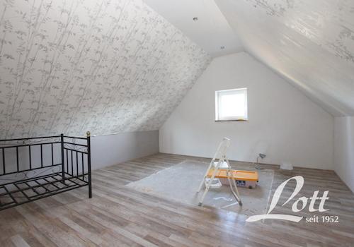 weitere Schlafzimmer im Dachgeschoss