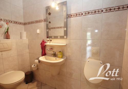 Gäste-WC Neubau im EG