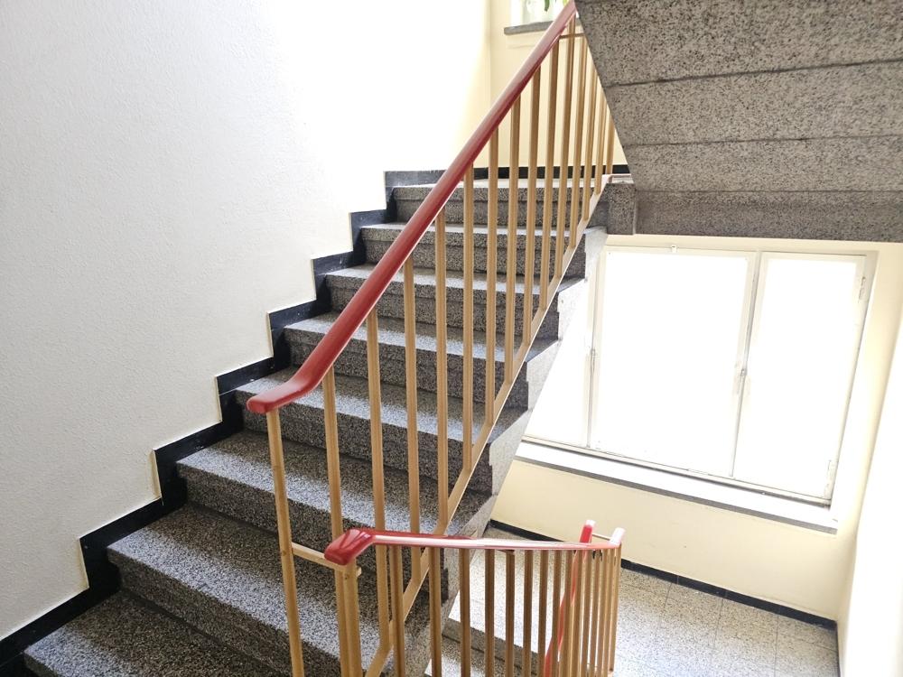 gepflegtes Treppenhaus
