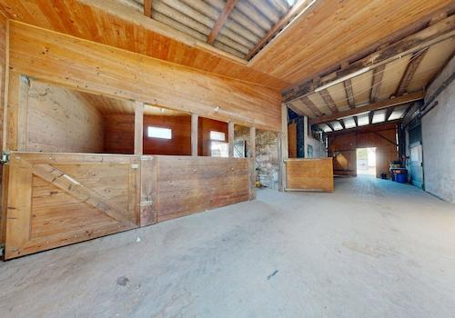 Scheune - Pferdeboxen