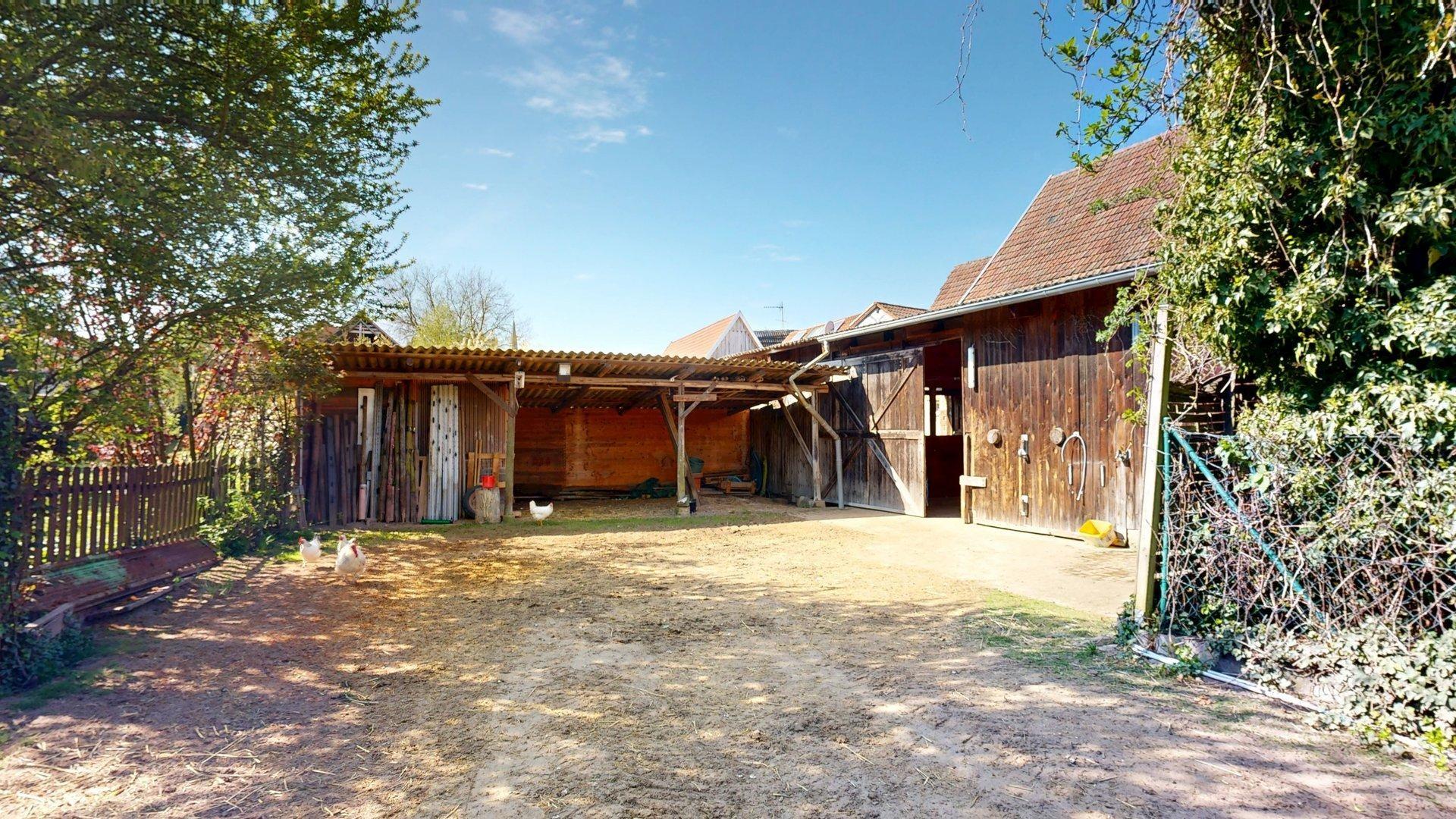 Freifläche - Unterstand