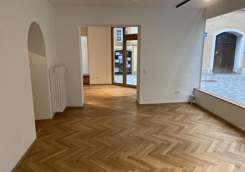 Kleiner Verkaufsraum 2