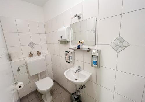 Gäste WC 2 