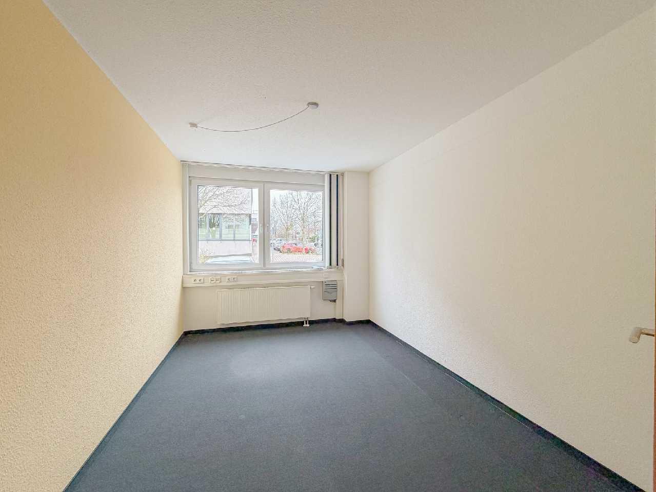 Büro 4