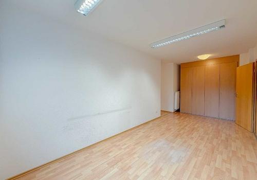 Büro 4
