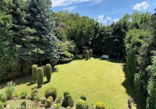 OG: Blick in den Garten