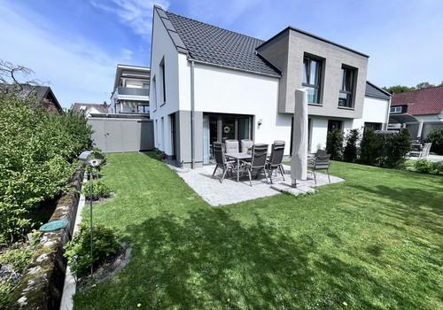 Haus mit Südwestgarten