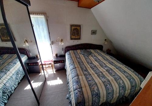 Schlafzimmer 1.OG