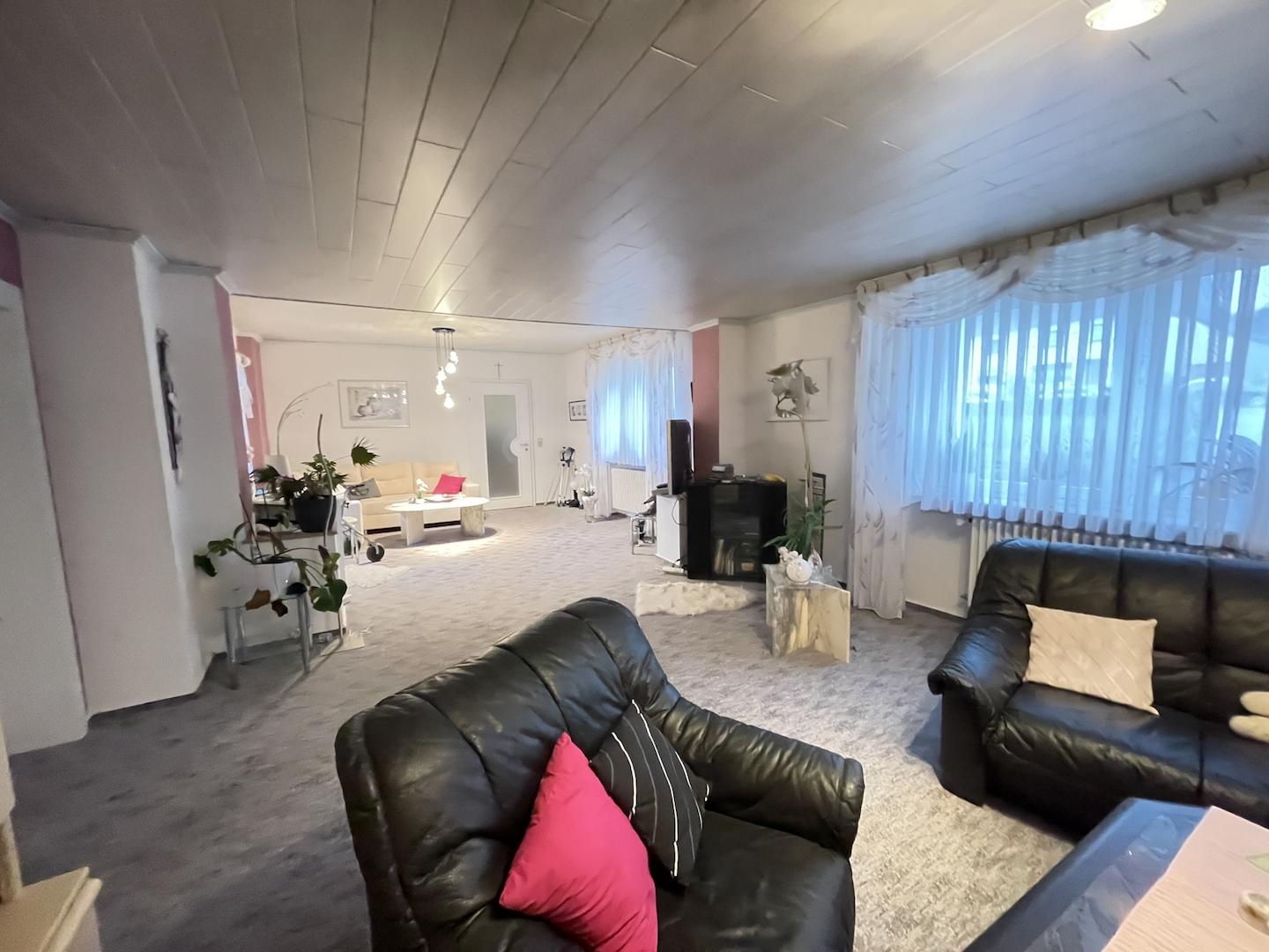 Wohnzimmer (OG)