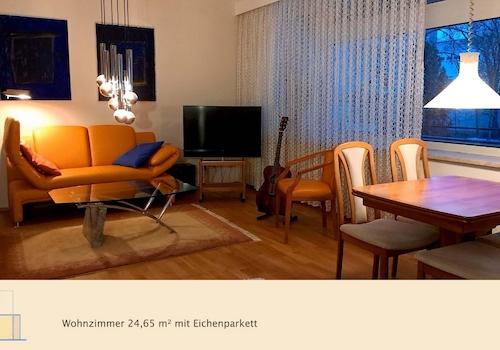 Wohnzimmer Ansicht 1