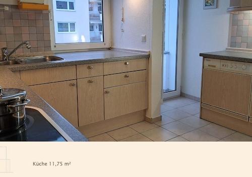 Küche Ansicht 1