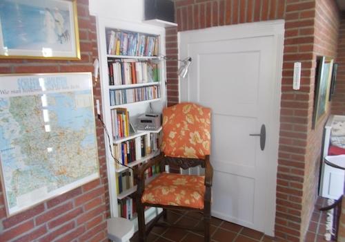 Leseecke im Wohnzimmer