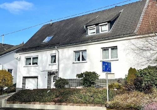 Straßenansicht