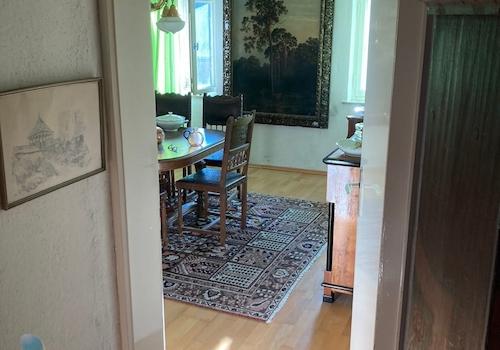 Blick ins Eßzimmer.jpg