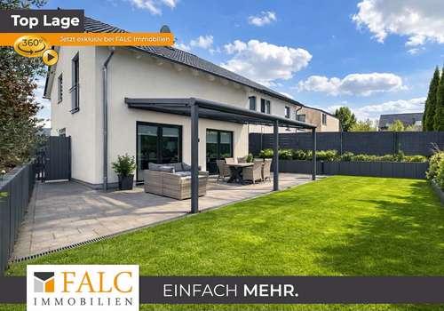 Pflegeleichter Garten mit Pergola und Terrasse (zum teil visuell)