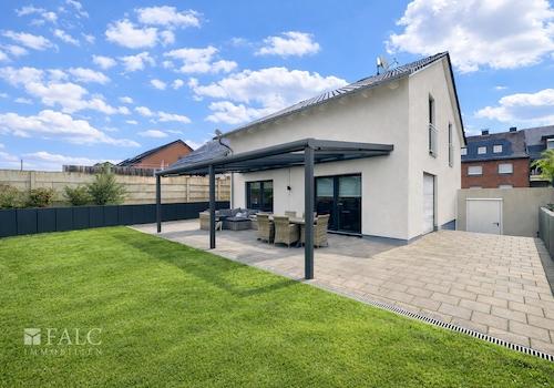 Privater Gartenbereich – Rasenfläche leicht visuell dargestellt