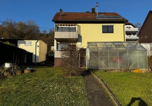 Außenansicht Haus Garten