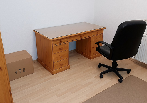 Kind/Arbeitszimmer