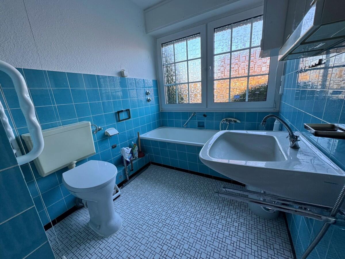 Badezimmer EG