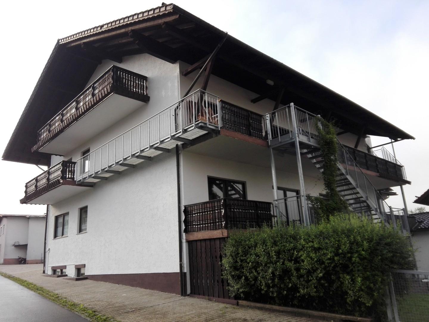 Hausansicht von N/W nach S/O