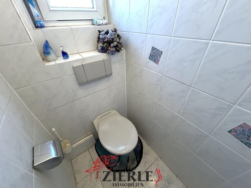 20- Separates WC