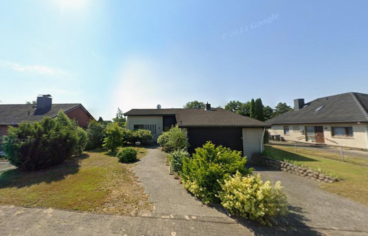 Ansicht Tulpenweg/Eingangsbereich