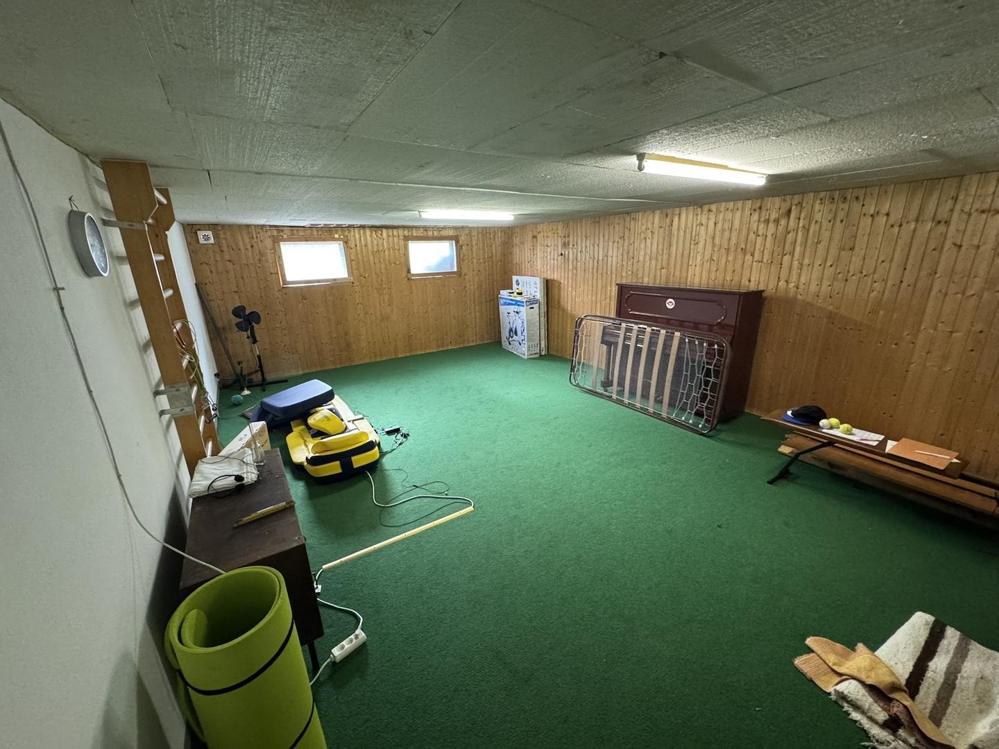 Keller Zimmer 1
