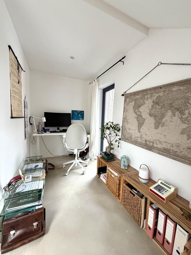 Büro/Kinder/Gästezimmer s/w