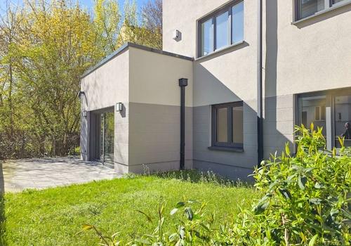 Terrasse mit Garten