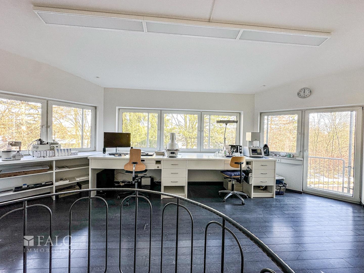 Büro