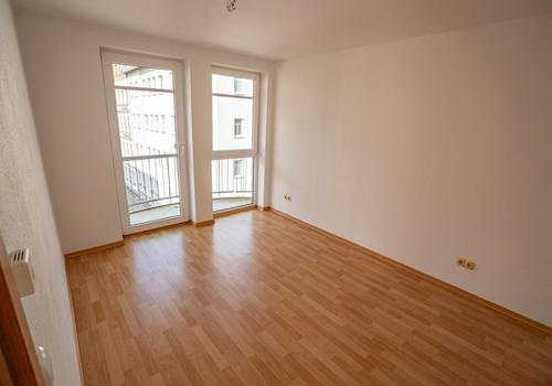 Schlafzimmer mit kl. Balkon