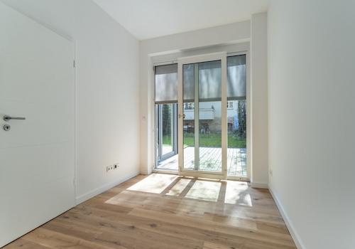 Schlafzimmer Gartengeschoss