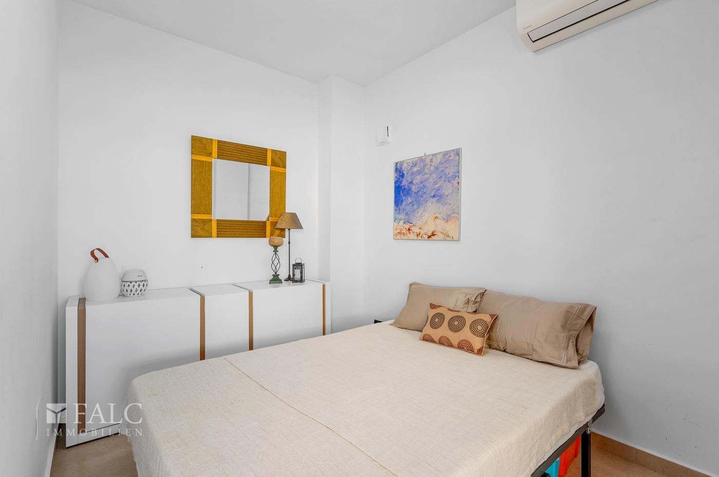 bed room / Dormitorio