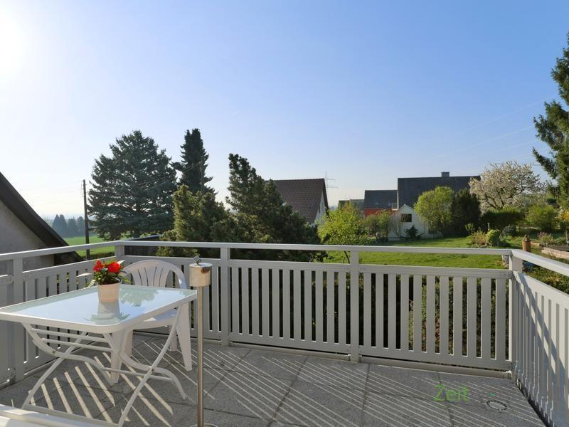 eigene Terrasse am Haus