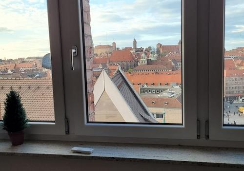 Blick zur Burg