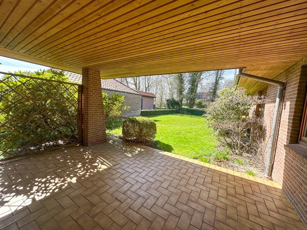 Überdachte Terrasse