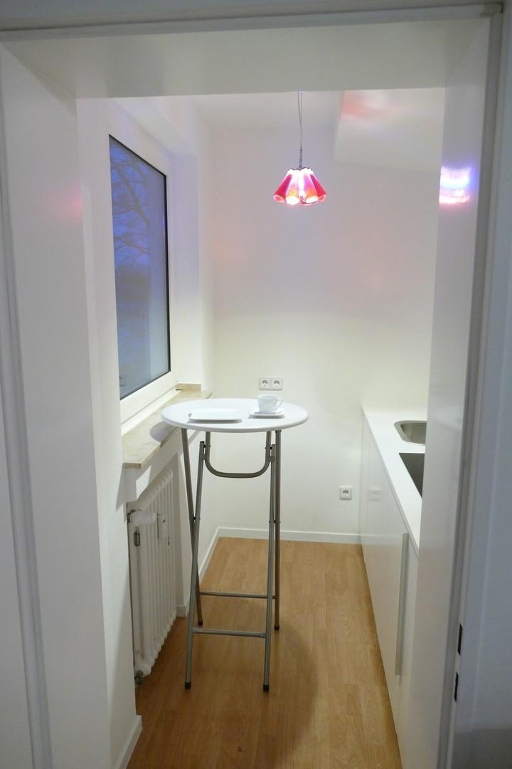 Stehtisch für 2 Personen