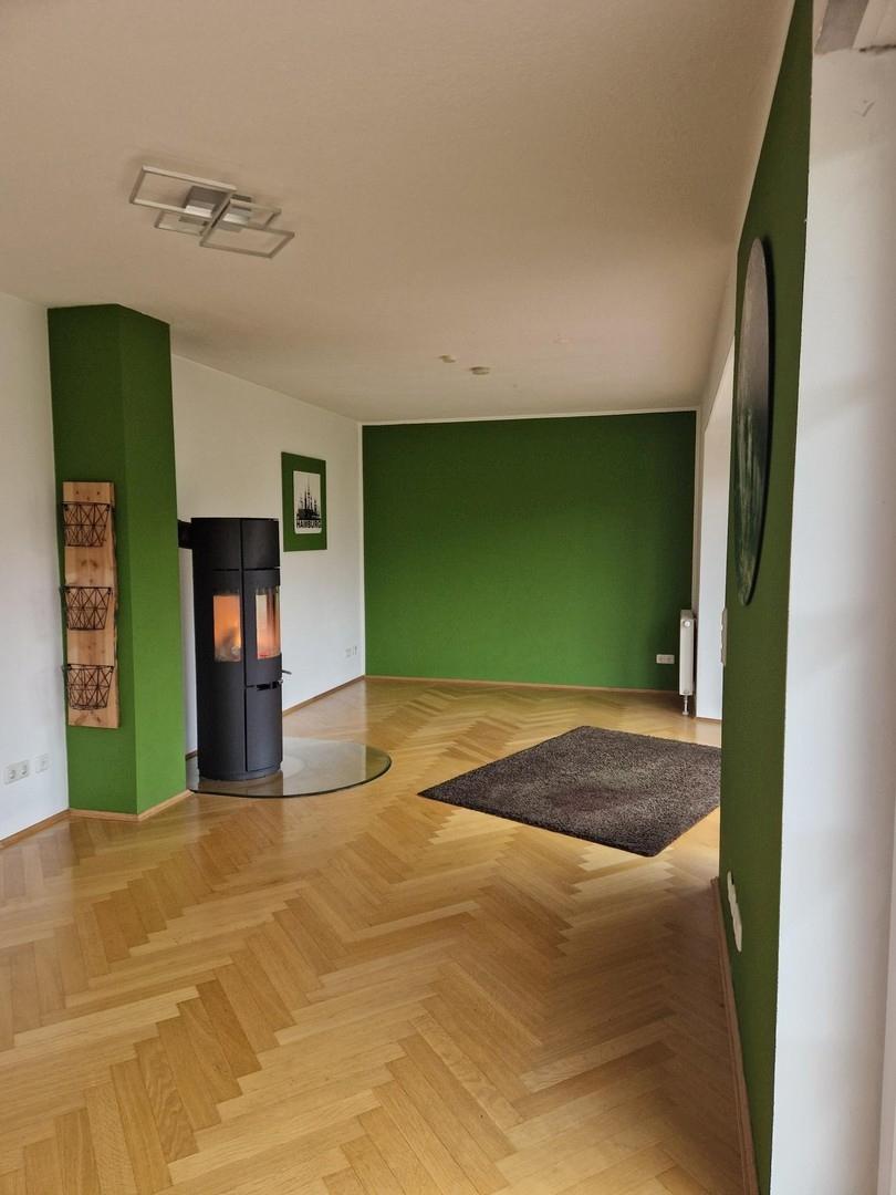 Wohnzimmer Ost mit Kamin