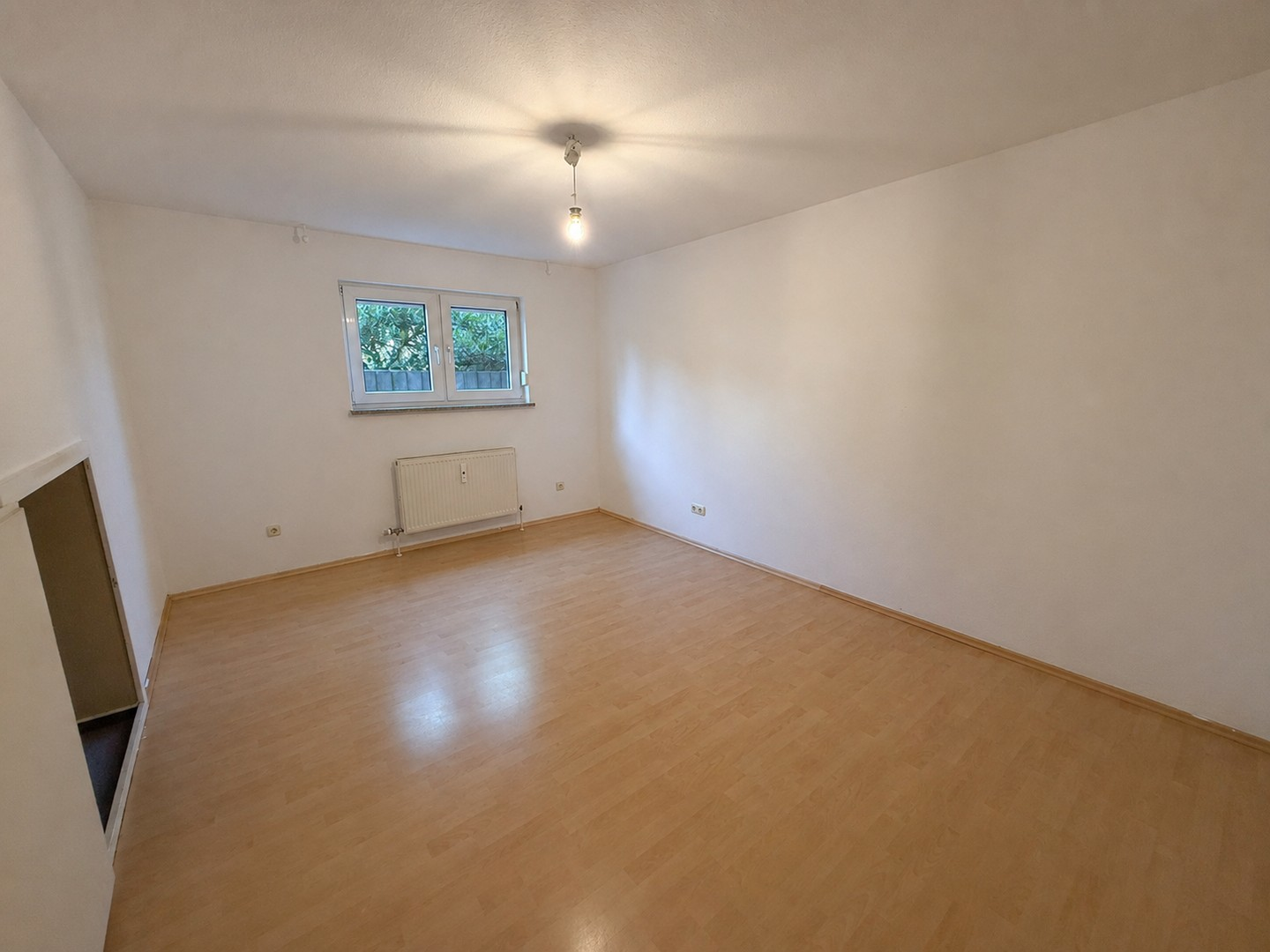 Büro oder zweites Schlafzimmer