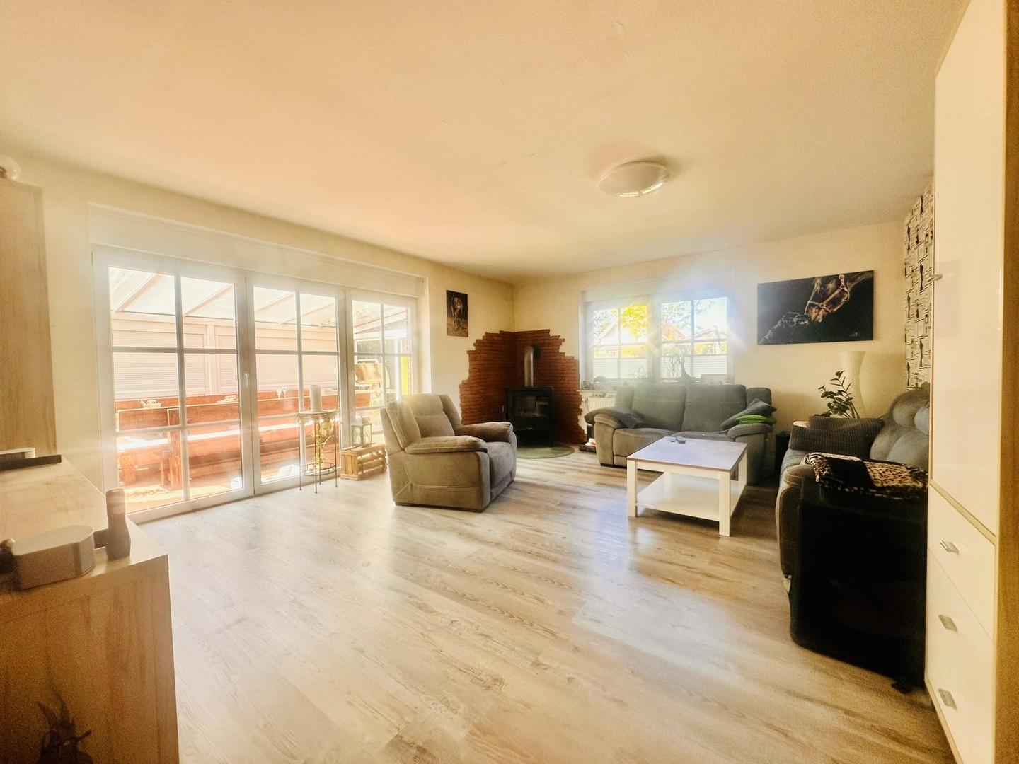 Großzügiges Wohnzimmer