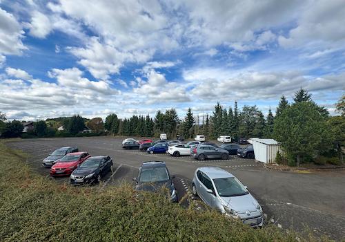 Kunden & Mitarbeiterparkplätze