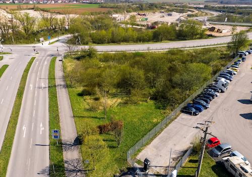 Luftbild Grundstück und Umgebung